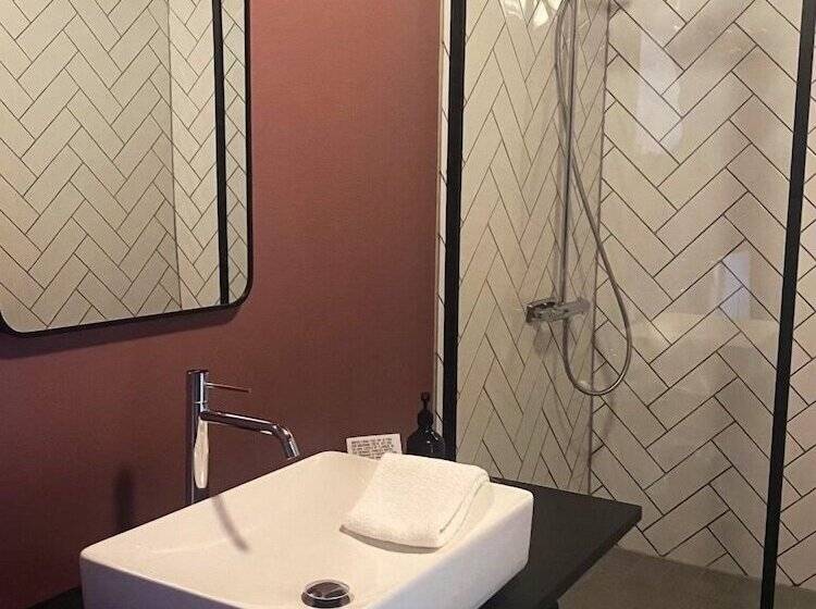 فندق Rallarhustruns