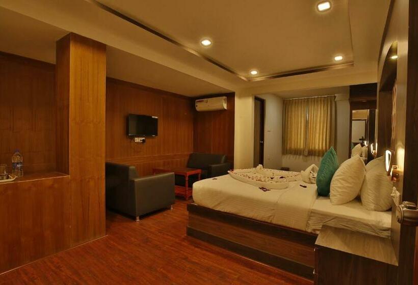 فندق Ramtel Inn