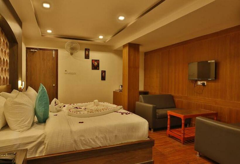 فندق Ramtel Inn