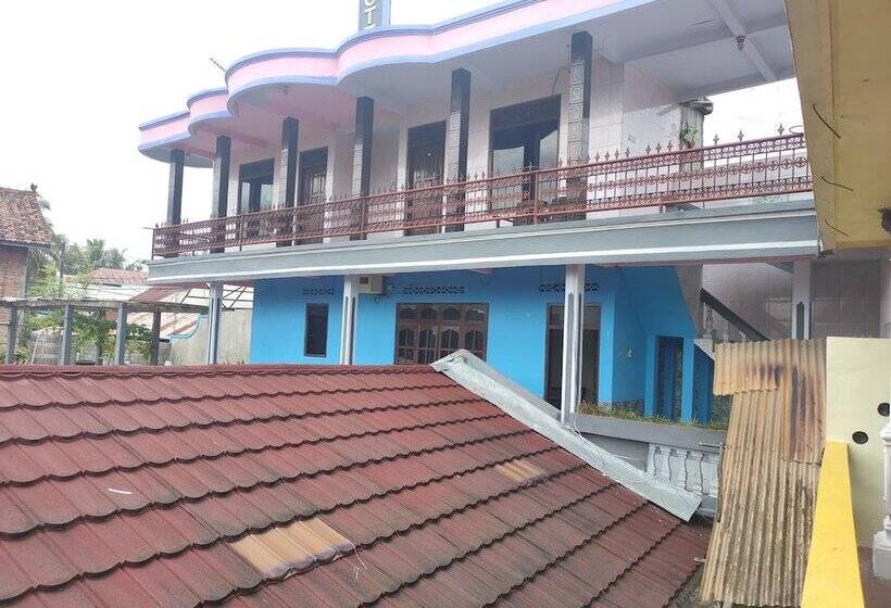 هتل Sri Mk