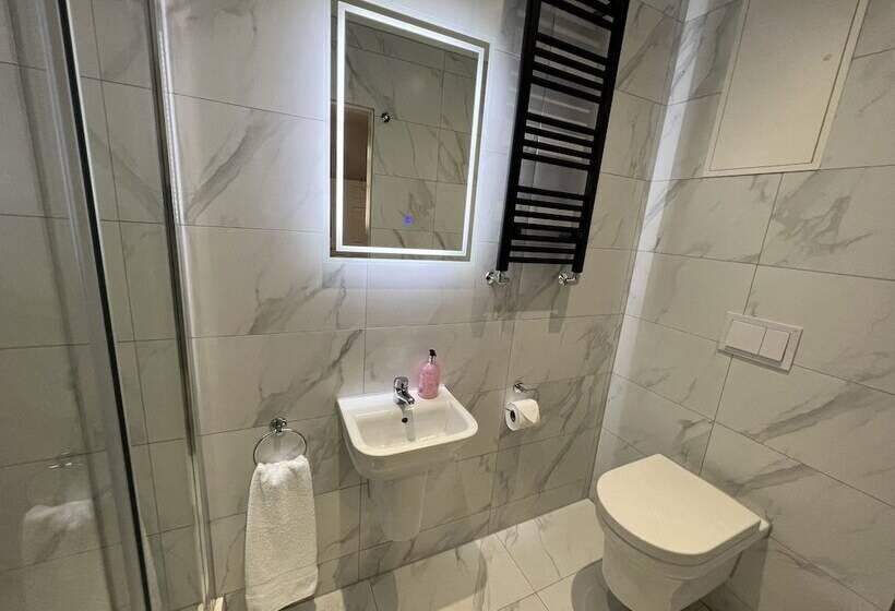 هتل Winckley Square Residences