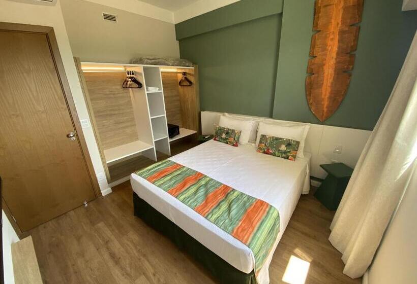 استراحتگاه Hot Beach Suites