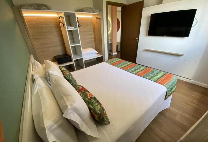 استراحتگاه Hot Beach Suites