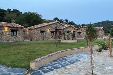 استراحتگاه Las Villas De Fuentidueña
