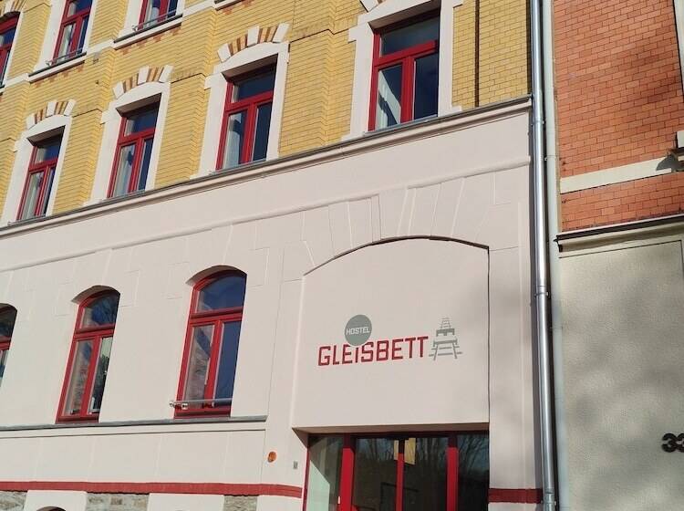 Und Hostel Gleisbett