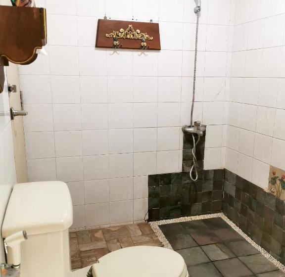 בית מלון כפרי Taman Teratai