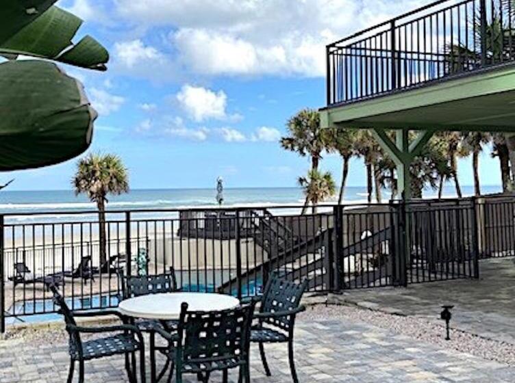 مُتل Organic Beach Retreat