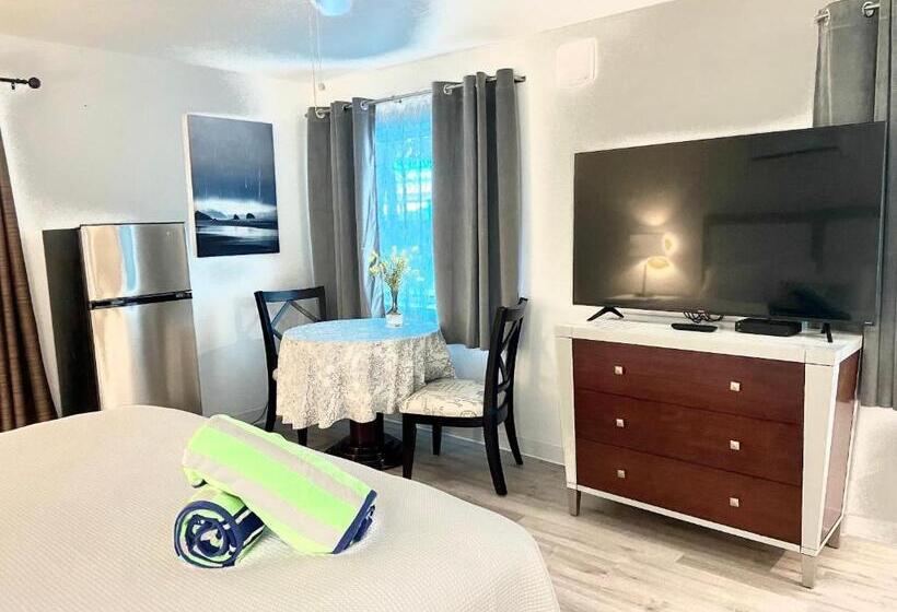 مُتل Organic Beach Retreat