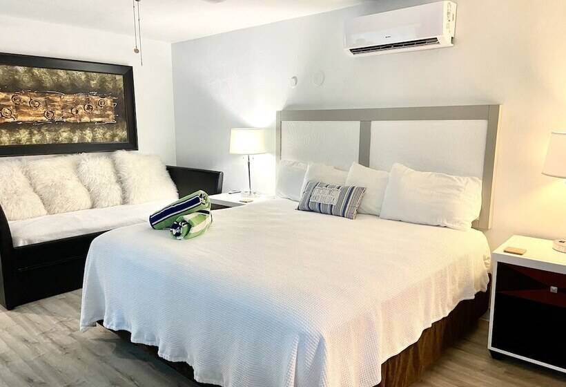 مُتل Organic Beach Retreat