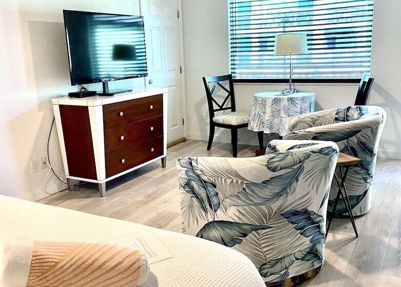 مُتل Organic Beach Retreat