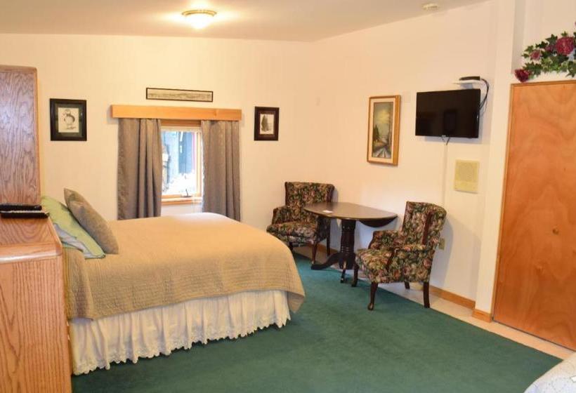 Alaska House Of Jade Bed And Breakfast