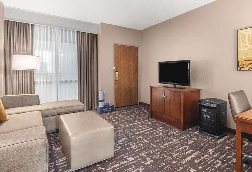 Embassy Suites By Hilton Dallas Frisco Hotel & Convention Center