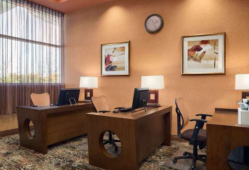 Embassy Suites Omaha La Vista/hotel & Conference Center