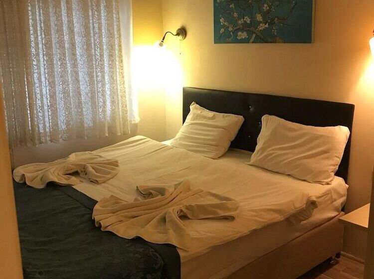 Fotos del hotel Berce:  10