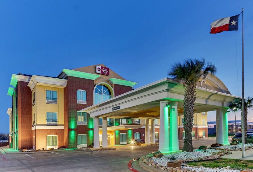 هتل Comfort Inn & Suites
