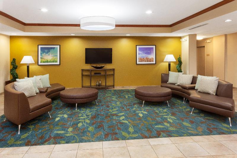 فندق Candlewood Suites Aurora Naperville, An Ihg