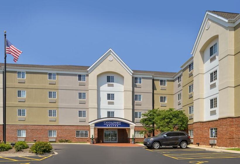 هتل Candlewood Suites Bloomington, An Ihg