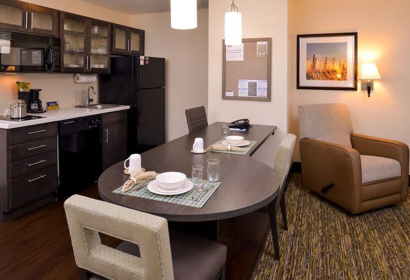 Hotel Candlewood Suites Bloomington, An Ihg