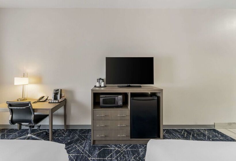 호텔 Comfort Inn & Suites