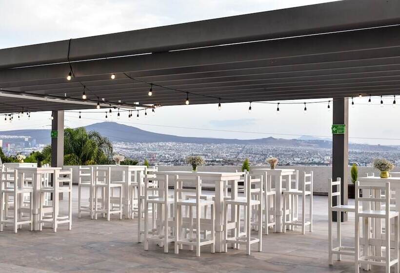 هتل Hilton Queretaro
