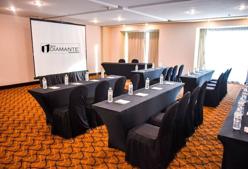هتل Hilton Queretaro