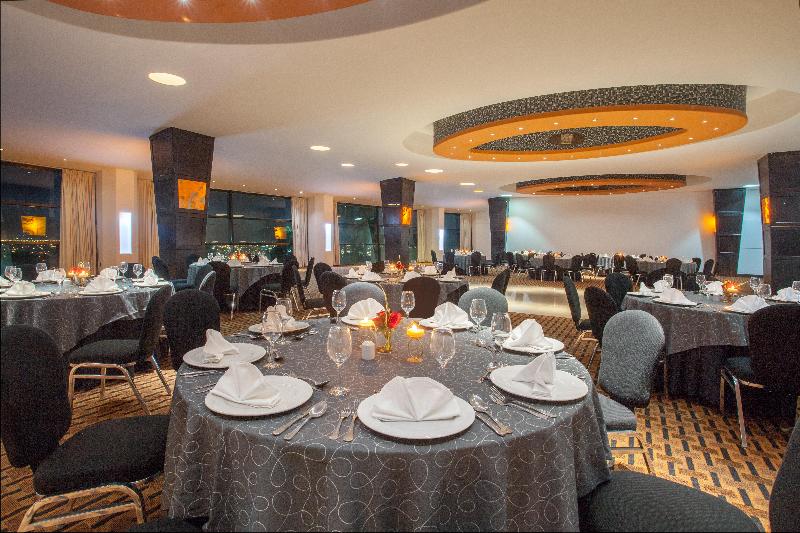 هتل Hilton Queretaro