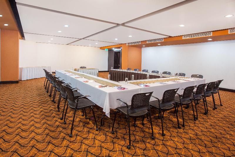 هتل Hilton Queretaro
