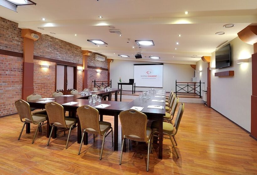 فندق Diament Vacanza Katowice  Siemianowice