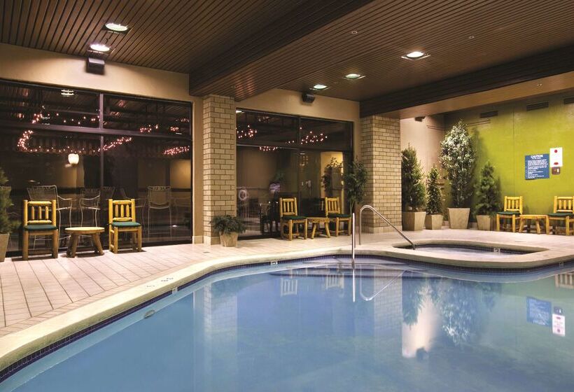 فندق Doubletree By Hilton Durango