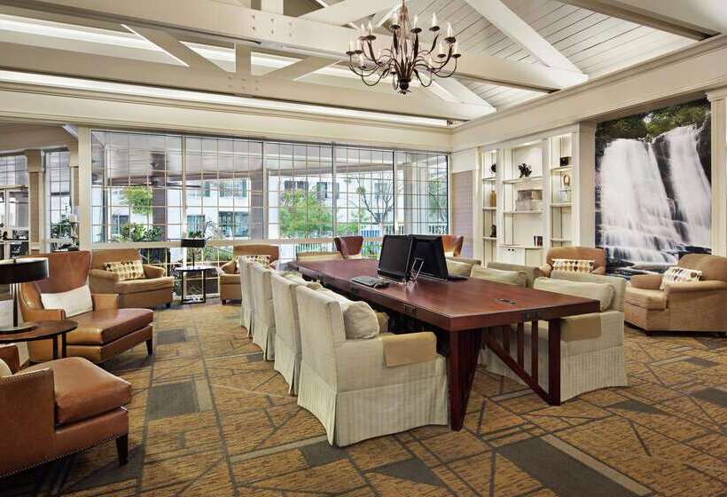 هتل Doubletree Raleigh Durham Airport At Research Triangle Park