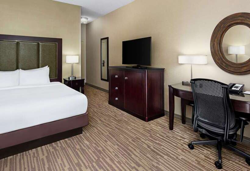 هتل Doubletree By Hilton Raleigh Durham Aprt @ Research Triangle