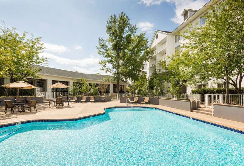 هتل Doubletree Raleigh Durham Airport At Research Triangle Park
