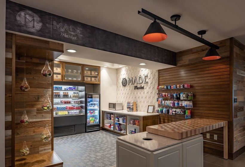 בית מלון כפרי Doubletree By Hilton Dallas   Farmers Branch