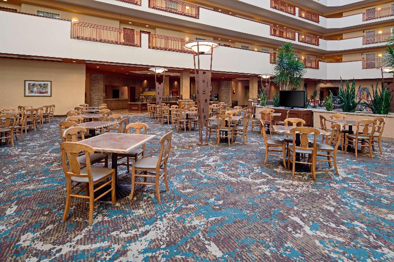 هتل Embassy Suites By Hilton Albuquerque