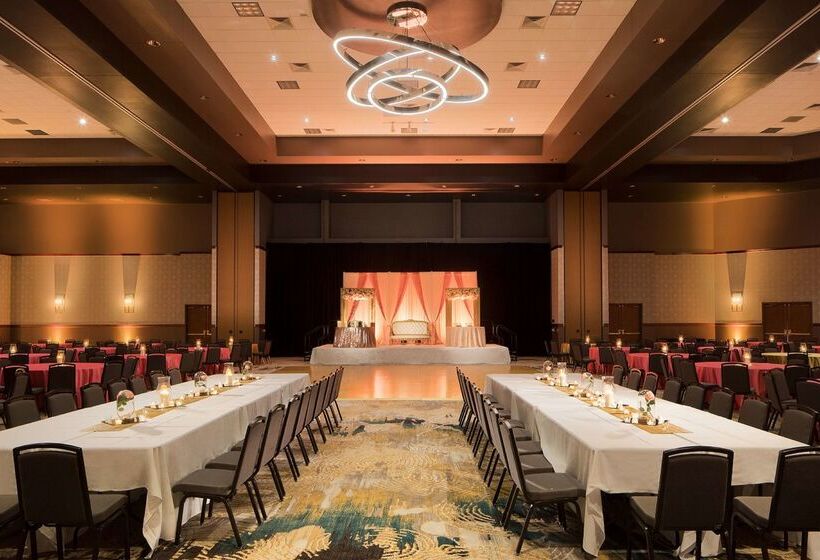 Embassy Suites By Hilton Dallas Frisco Hotel & Convention Center