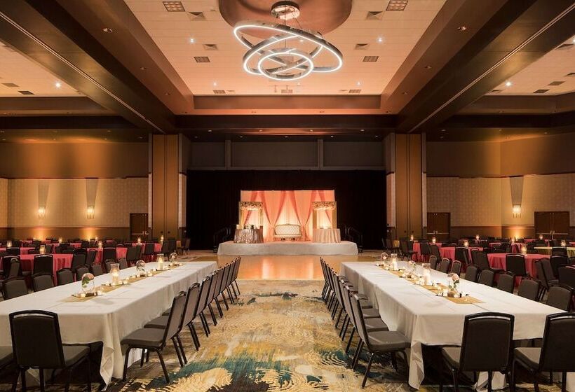 Embassy Suites By Hilton Dallas Frisco Hotel & Convention Center