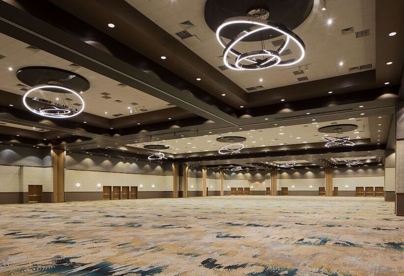 Embassy Suites By Hilton Dallas Frisco Hotel & Convention Center