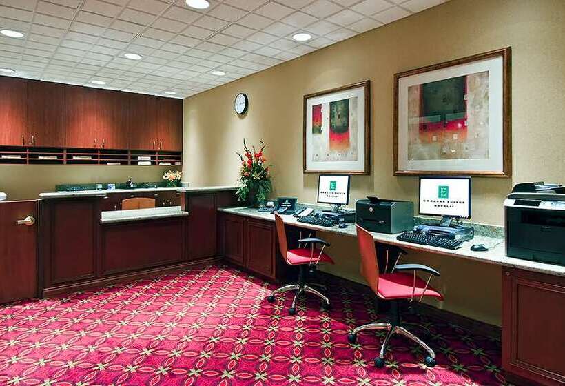 فندق Embassy Suites By Hilton Nashville Se Murfreesboro