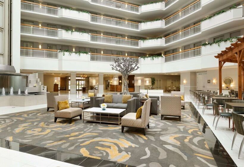 هتل Embassy Suites By Hilton Newark Wilmington South