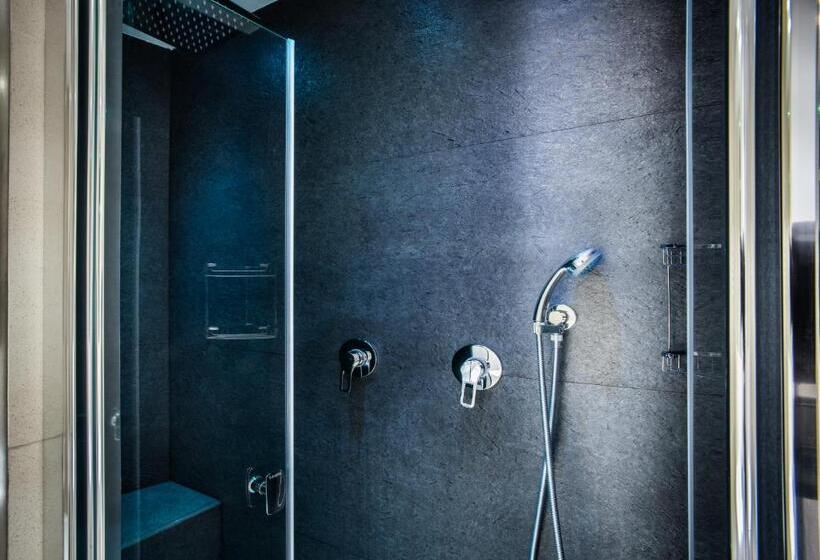 Fotos del hotel Eurohotel:  35