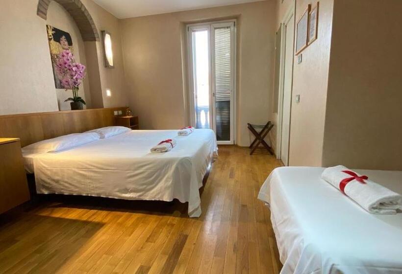 Fotos del hotel Eurohotel:  12