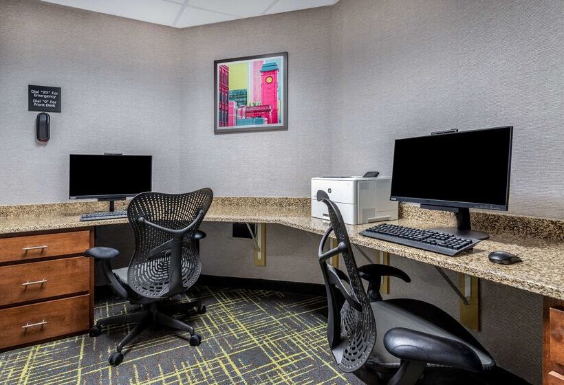 هتل Hampton Inn Suites Minneapolis St Paul Arpt Mall Of America