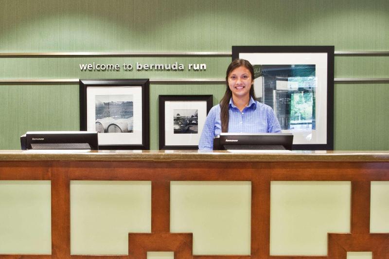 فندق Hampton Inn Bermuda Run