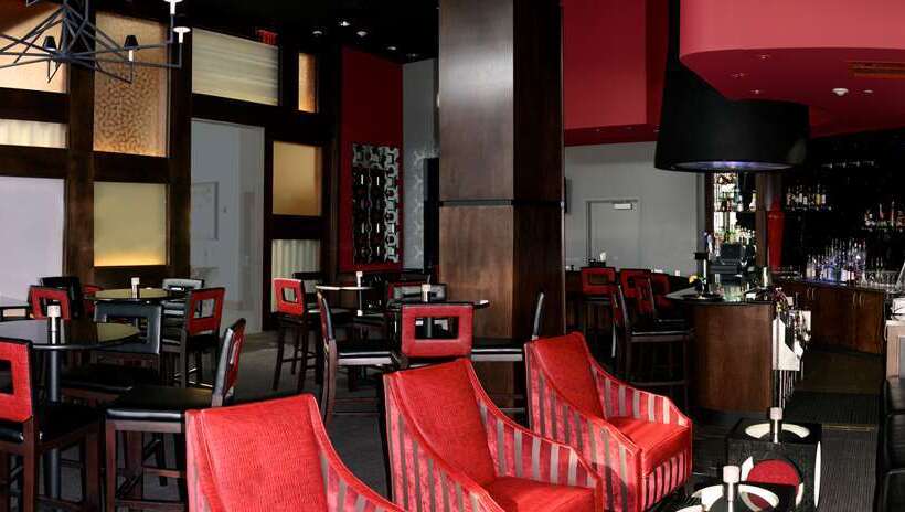 هتل Hilton Branson Convention Center