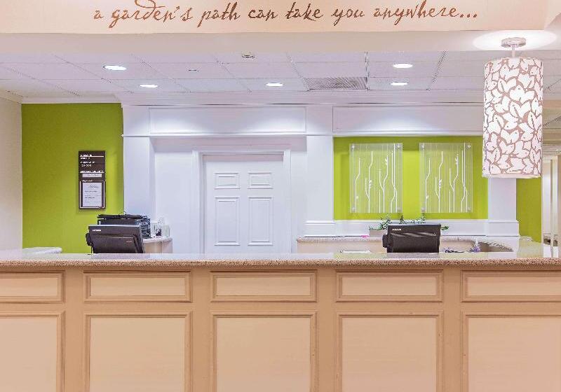 هتل Hilton Garden Inn Des Moines/urbandale