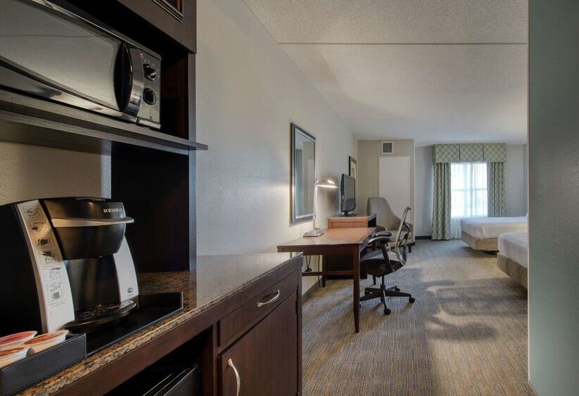 هتل Hilton Garden Inn Durham Southpoint