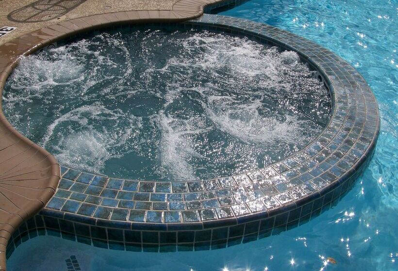 هتل Hilton Garden Inn Houstonpearland