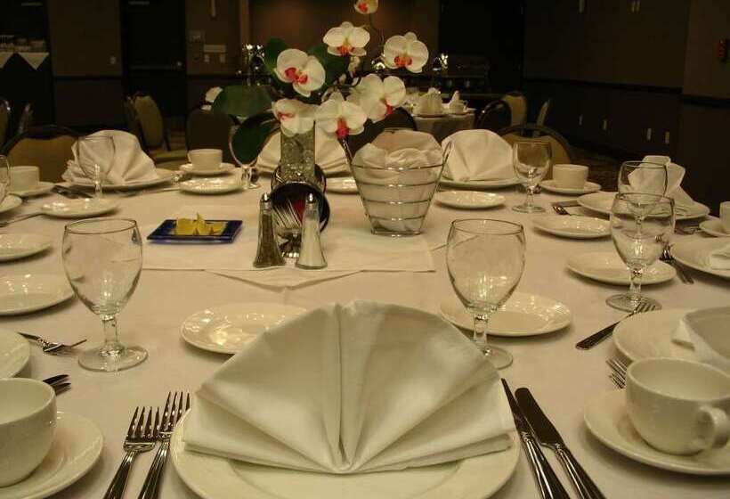 هتل Hilton Garden Inn Houstonpearland
