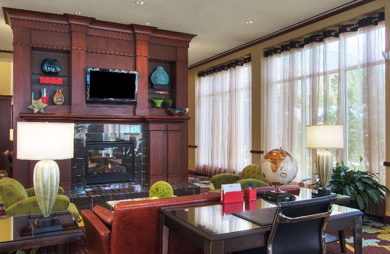 هتل Hilton Garden Inn Houstonpearland