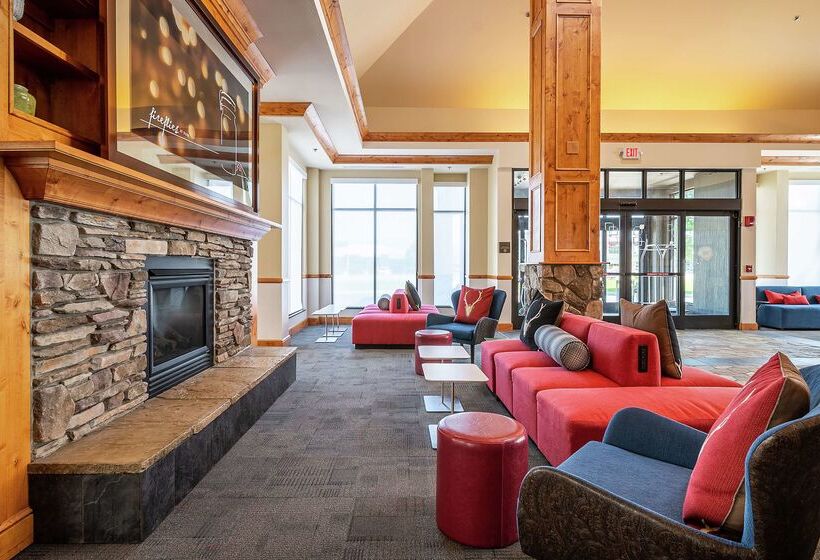 בית מלון כפרי Hilton Garden Inn Kalispell